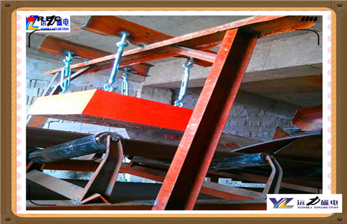 永磁自卸式除鐵器，內蒙古永磁自卸式除鐵器rcyd-8_內蒙古永磁自卸式除鐵器rcyd-8批發價格_使用說明書原理型號價格