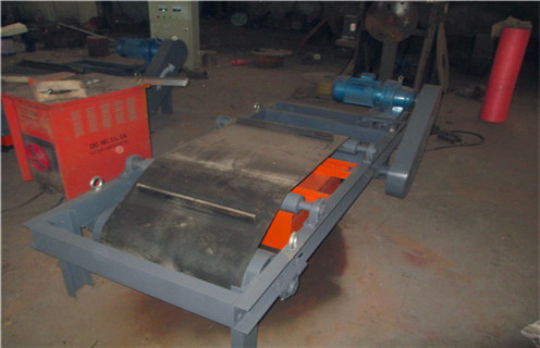 自卸式管道永磁除鐵器，廣西自卸式管道永磁除鐵器_廣西自卸式管道永磁除鐵器設(shè)計供應(yīng)生產(chǎn)多少錢_使用說明書原理型號