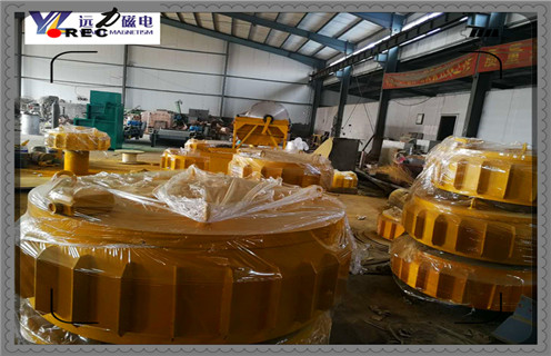 懸掛式除鐵器,河北懸掛式除鐵器 _內部磁塊安裝方法_河北懸掛式除鐵器定制供應型號價格 懸掛式除鐵器,河北懸掛式除鐵器 _內部磁塊安裝方法_河北懸掛式除鐵器定制供應型號價格